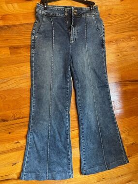 Vigoss Dark Blue High-Rise Pleated Flare Jeans HEMMED size 27